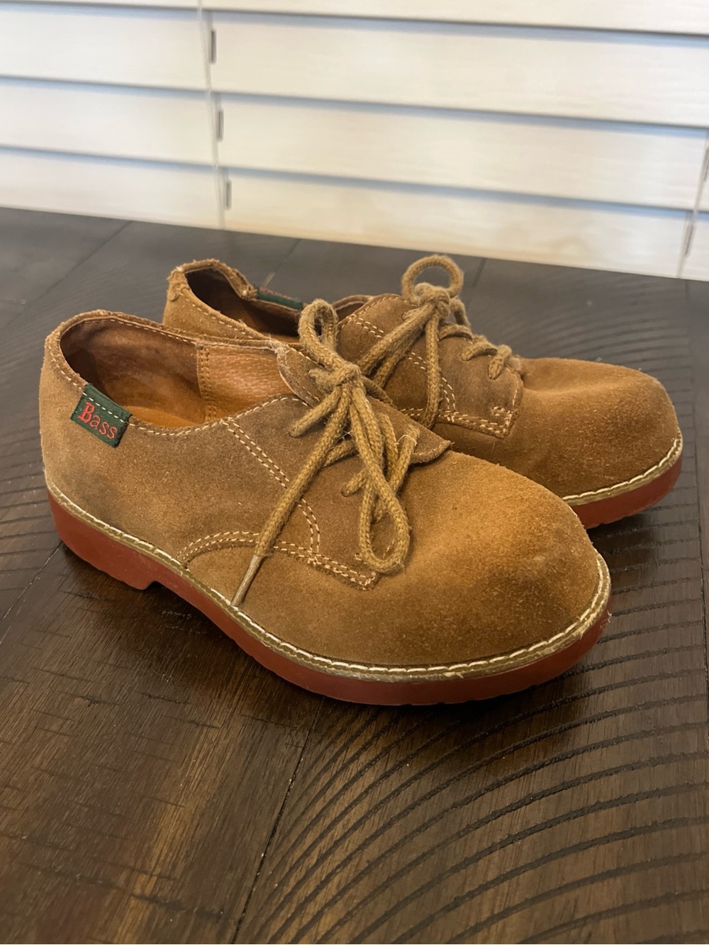 Bass Kids Tan Suede Lace-Up Oxfords